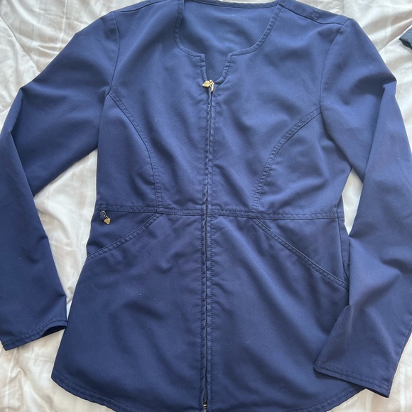 Scrub Jacket bundle - Picture 2 of 5